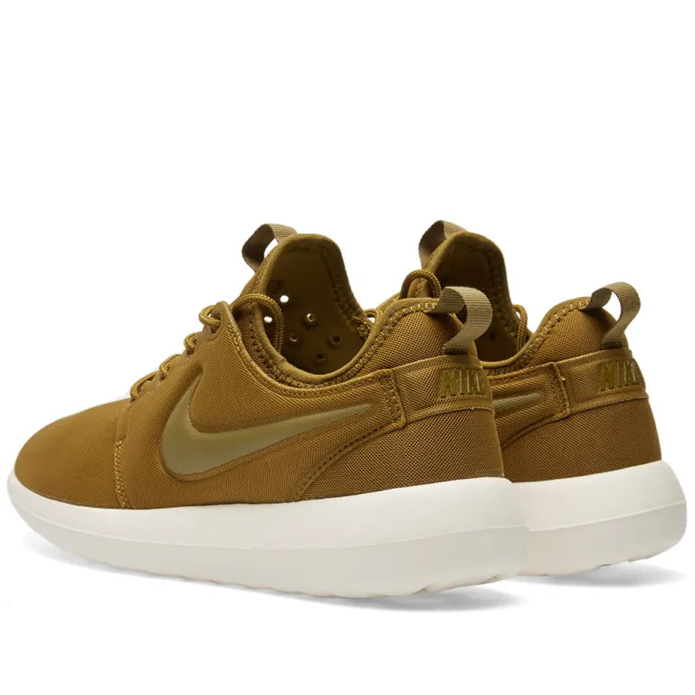 Tênis Nike roshe dois verde-oliva mga 0767