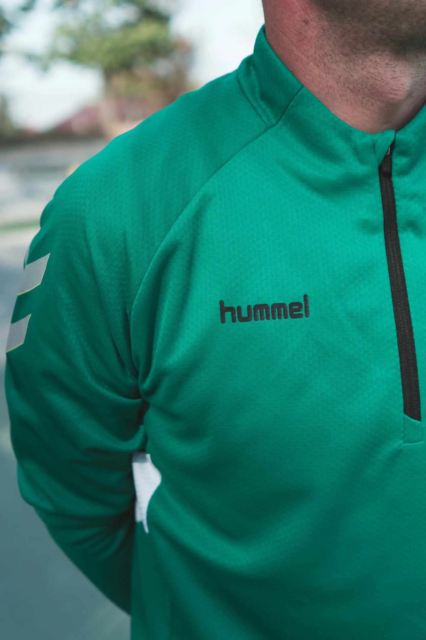 Sweatshirt na bhFear Hummel Tech Move leath zip glas m