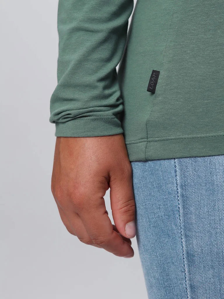 T-léine na mban loap Abmora Green m