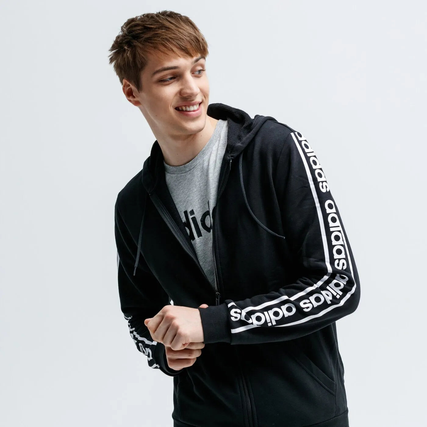 Sudadera de hombres negros adidas 90 - retro y comodidad