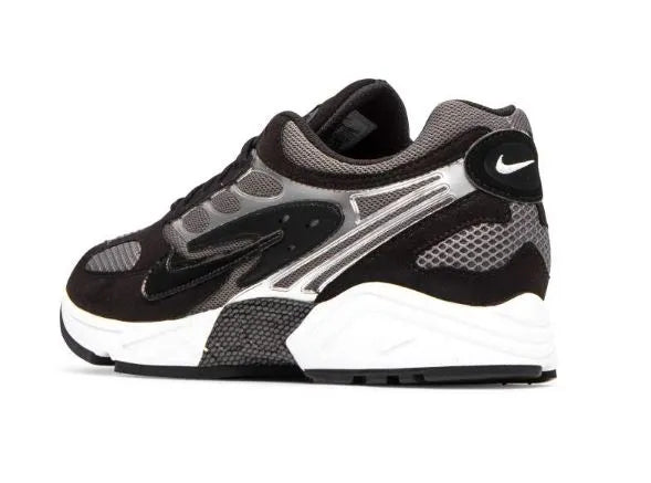 Chaussures de course masculines Nike Air Ghost Racer 42