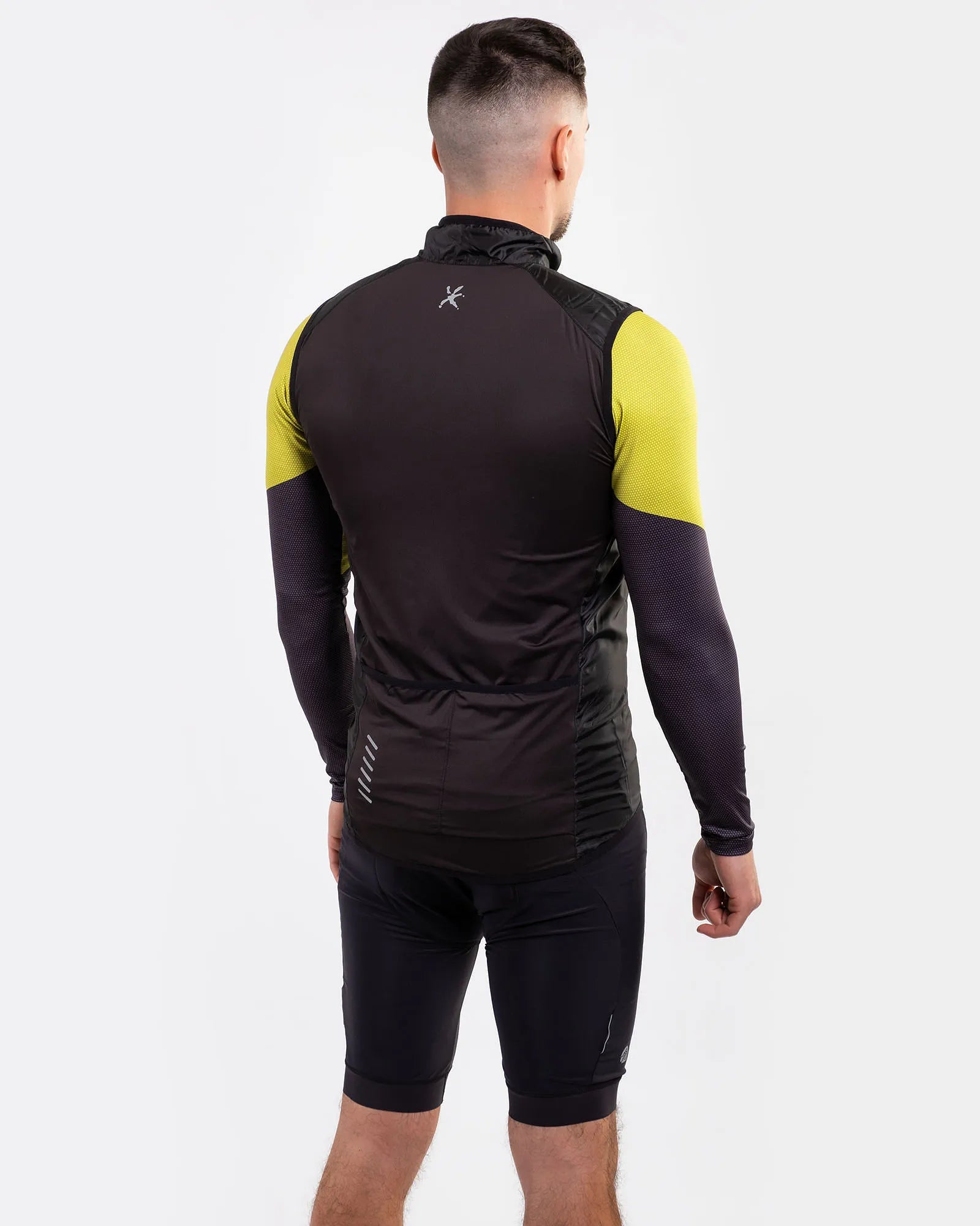 Dílsiú rothar na bhfear breathable aeráid aeráide alto1 xl gaothdhíonach