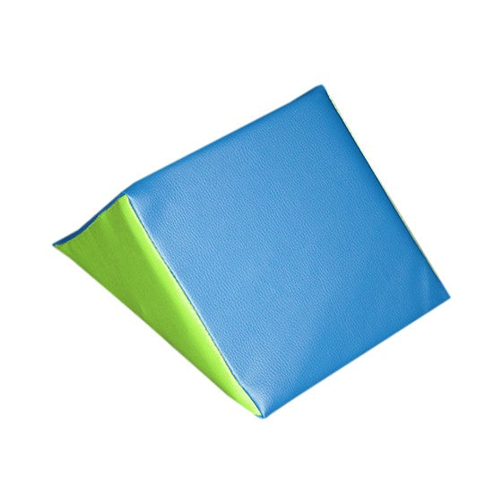 Figura Mini Triángulo de 25x25x25cm