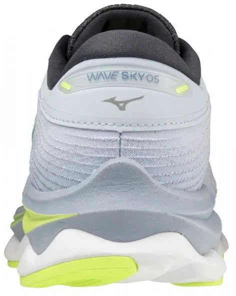 Bróga Rith na mBan Mizuno Wave Sky 5 - Méid 38.5