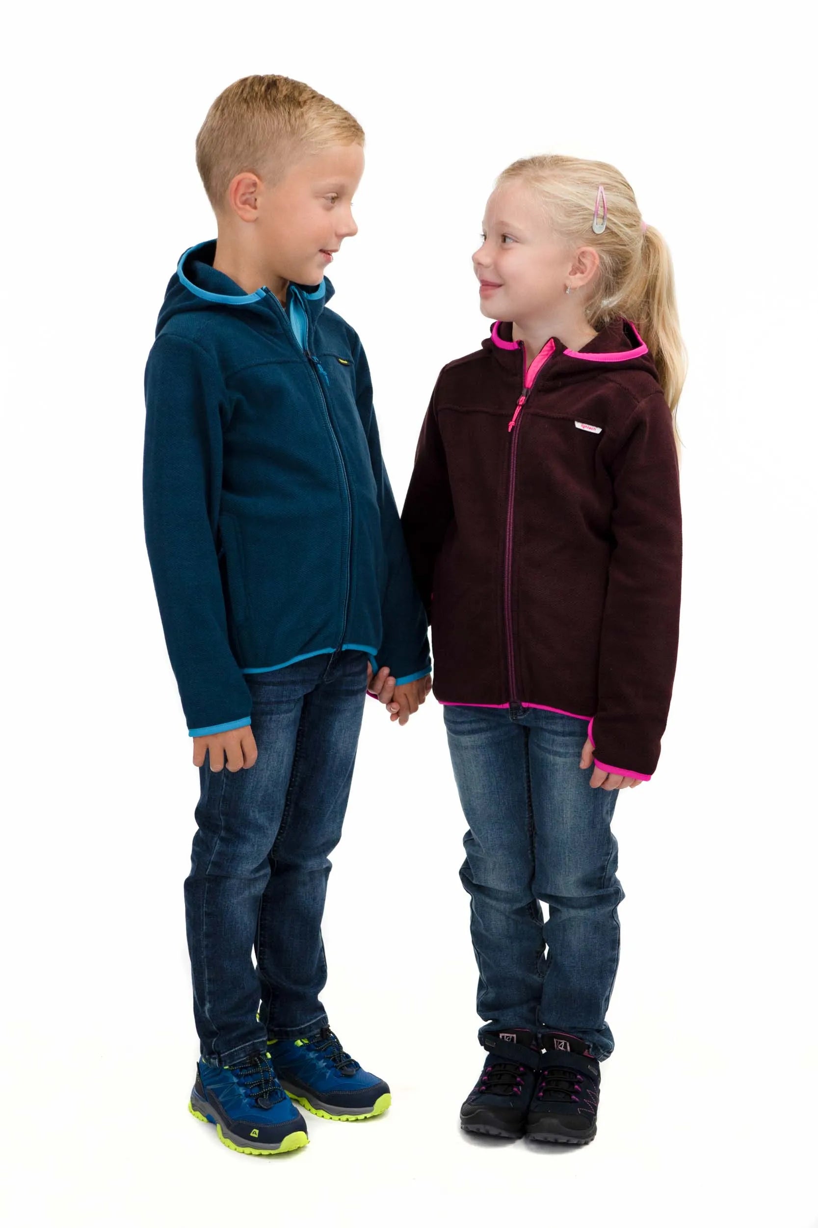 Kinderslus Qwaro 164 Hoodie: Dětský svetr měkké bavlny