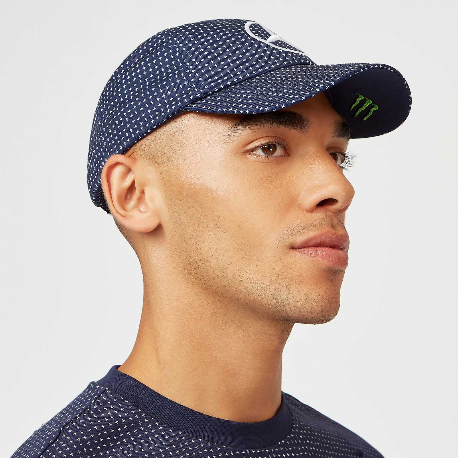 Mercedes 2022 George Russell Japan GP Pet - Limited Edition