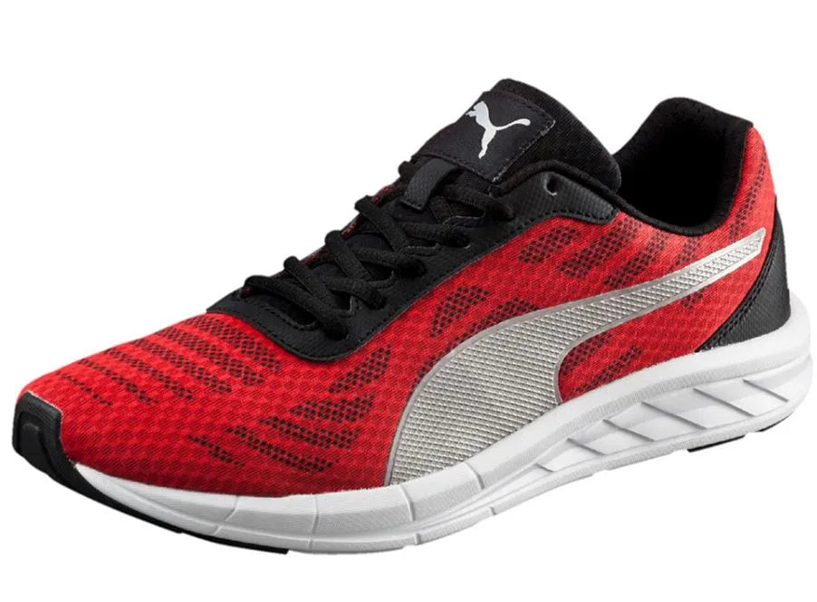 Puma Meteoor Red 43: Sportos férfiak sneakers