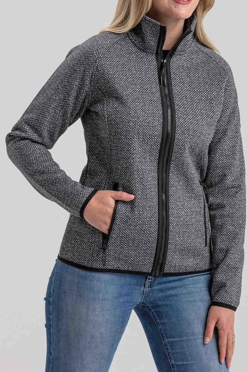 Kjelvik Nyka Lady Sweater Black 42 - quente e durável