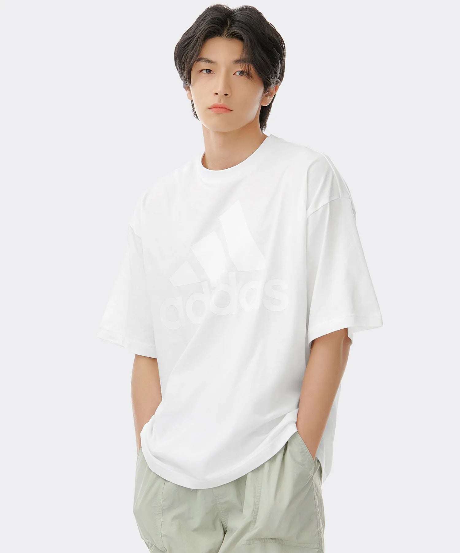 T-shirt maschile adidas gli uomini devono avere, s