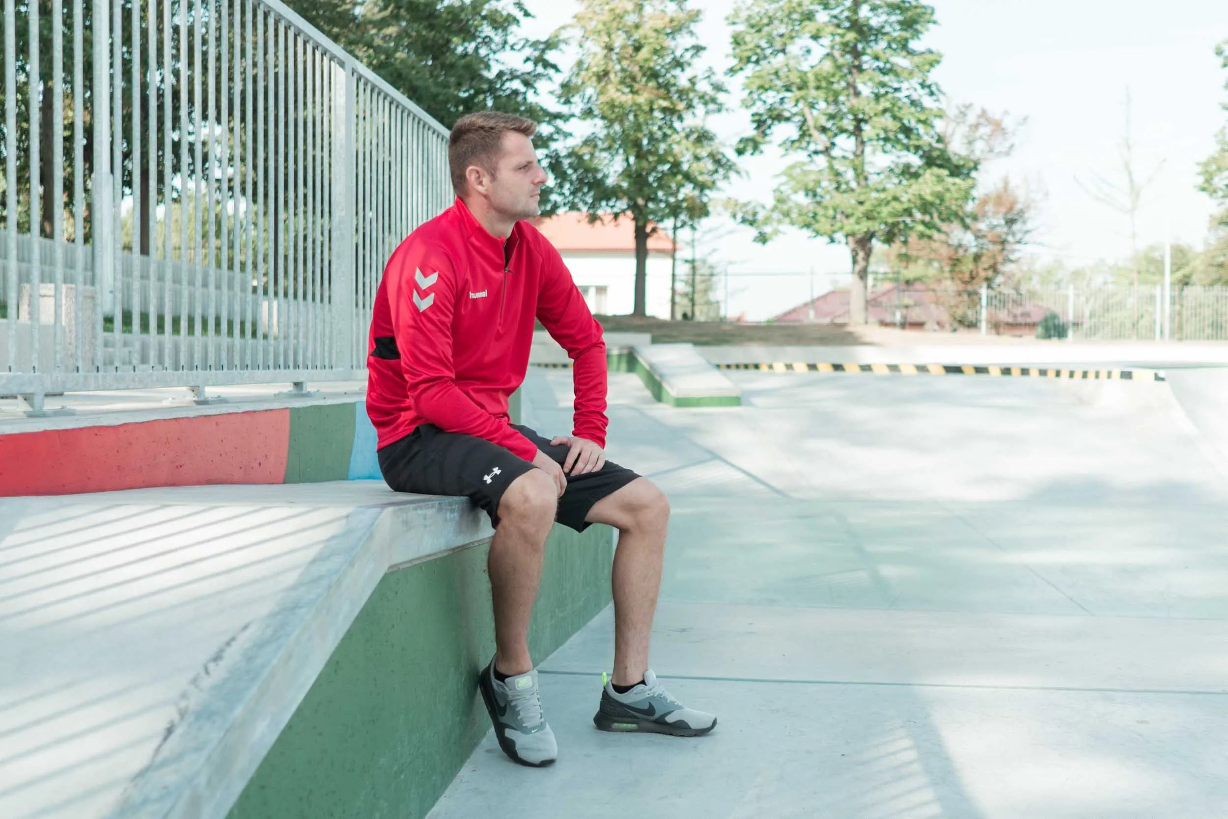 Hummel Tech pohybujte polovicou zipsovej červenej mikiny pre mužov