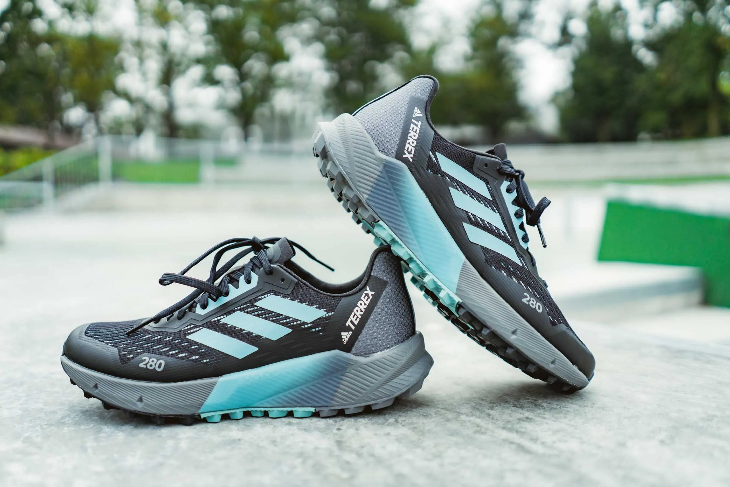 Runners de Trail de Damas Adidas Terrex Agravic Flow 39 1/3