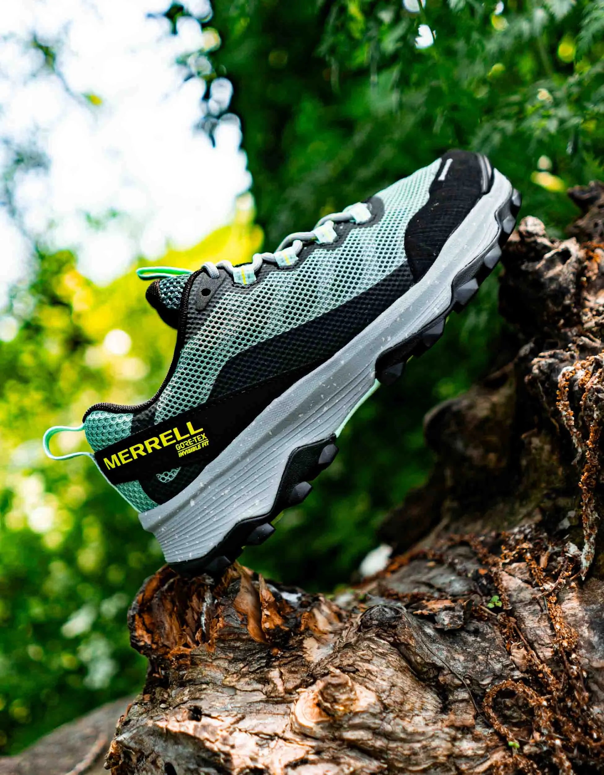 Bróga Allamuigh na mBan Merrell Speed ​​Stailc GTX Jade 40