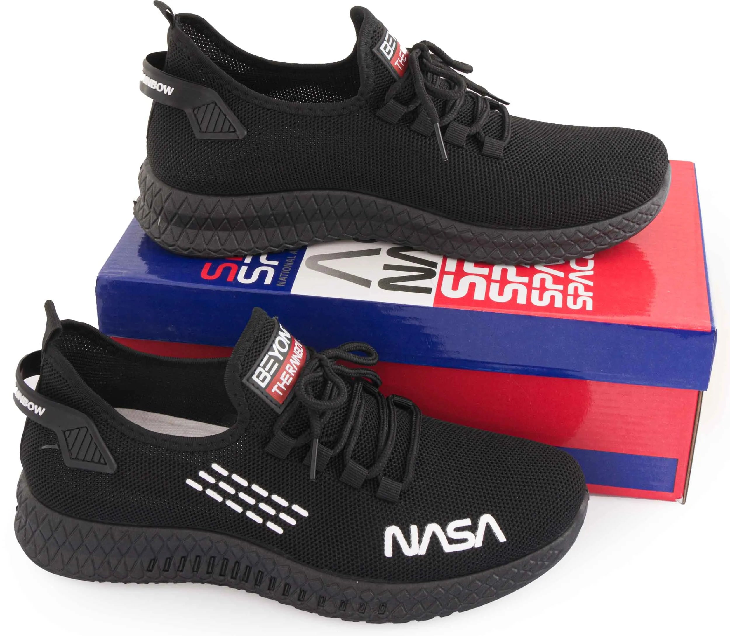 Black NASA Herensneakers Velikost 43 - Styl vesmíru