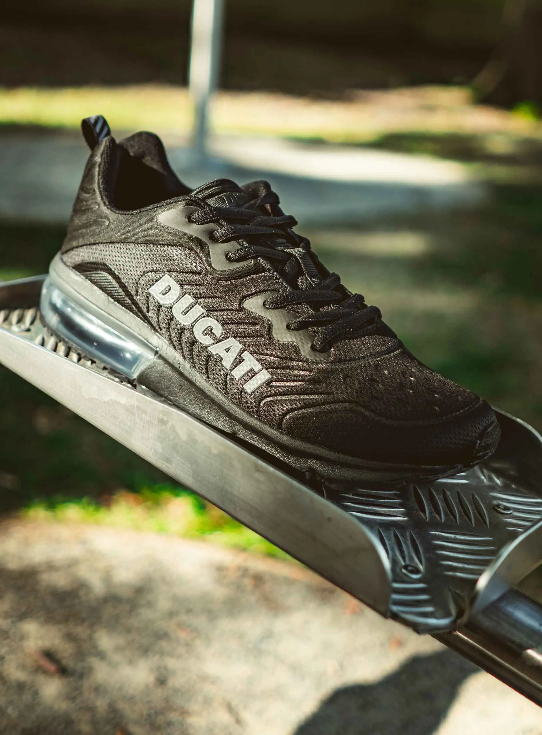 Ducati Istanbul Chaussures pour hommes noirs 42 - Cuir et confort