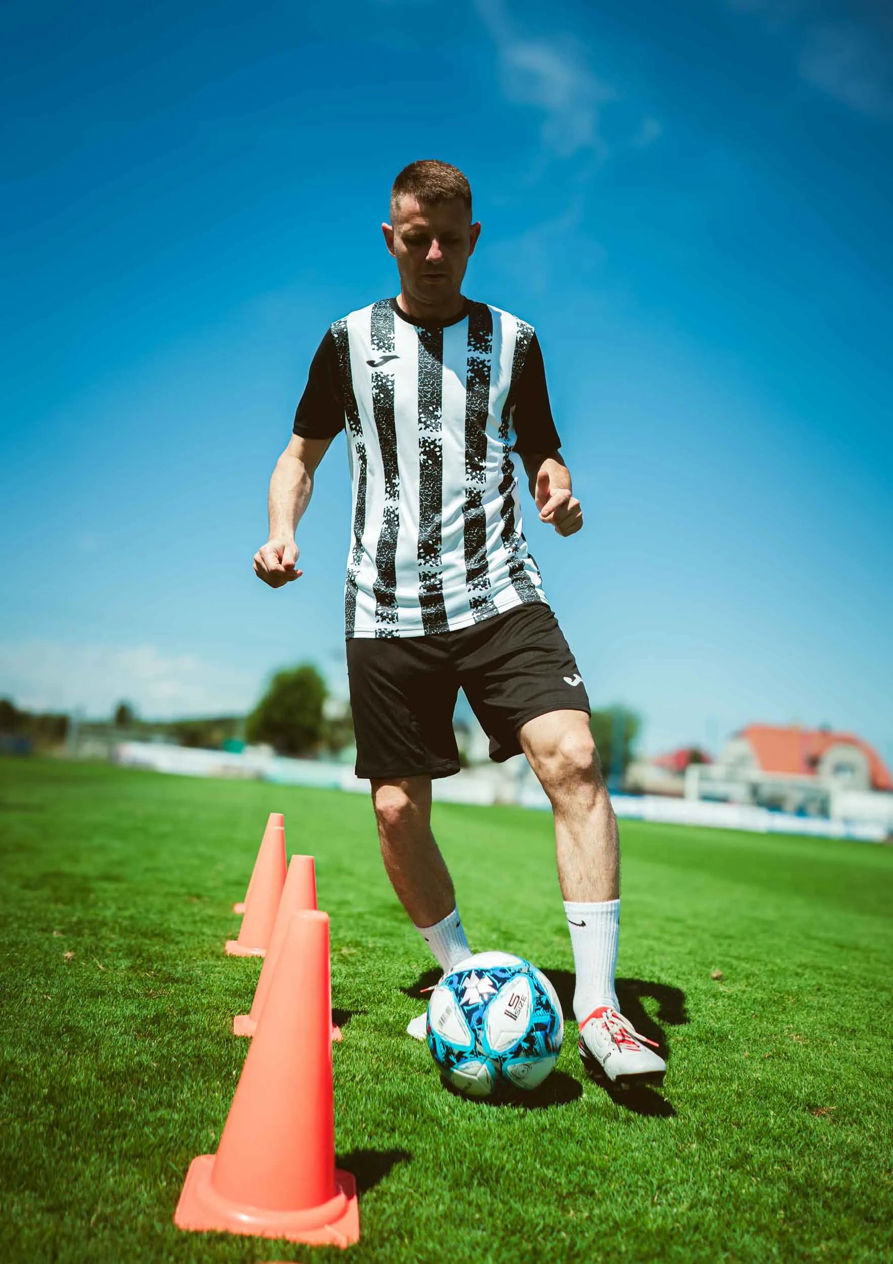 Joma Nobel Sports Shorts Black 2xl-3xl pro muže