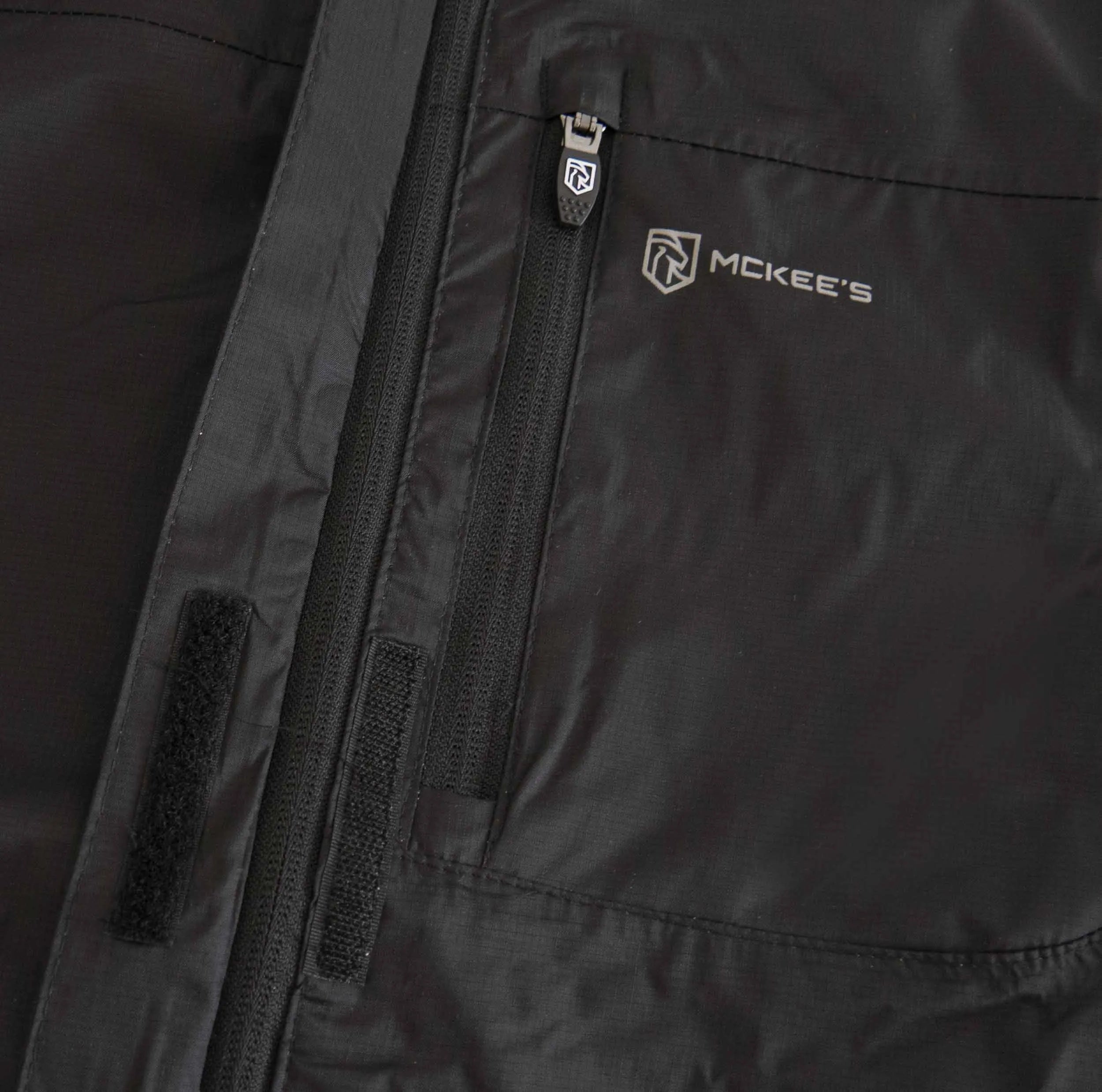 McKees Cervino Black 42 Jacket na mBan - Te & Uisce - Réamhthionchar