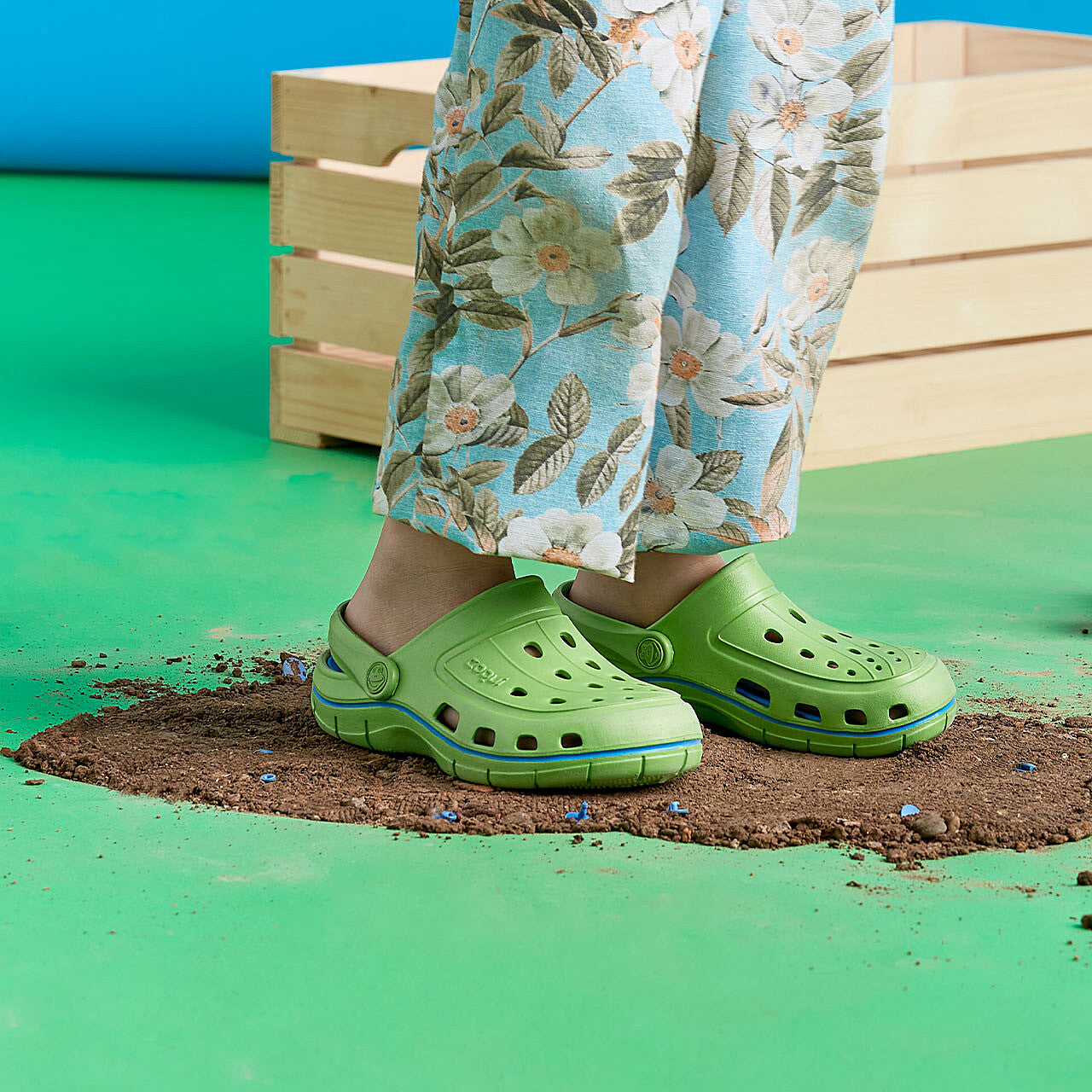 Dětské dřeváky COQUI JUMPER Limetková/Mořská modrá 26/27