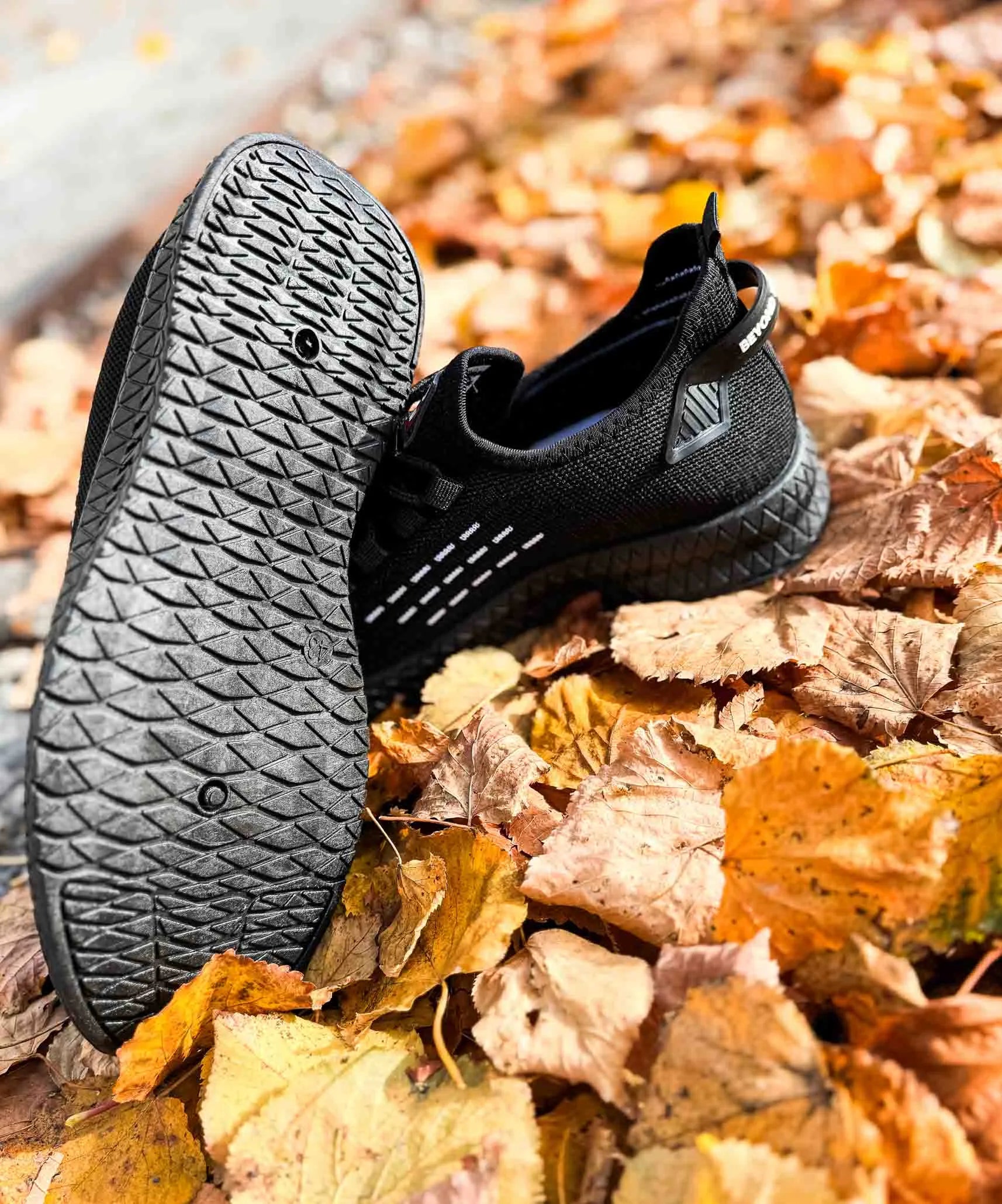 Black NASA Sneakers Men Velikost 44 - Styl vesmíru