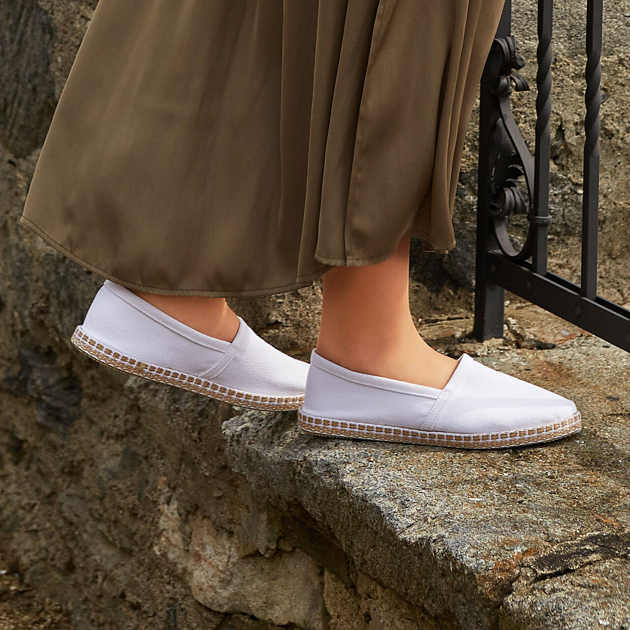 Alpercatas Femininas COQUI PLATA Branco 36