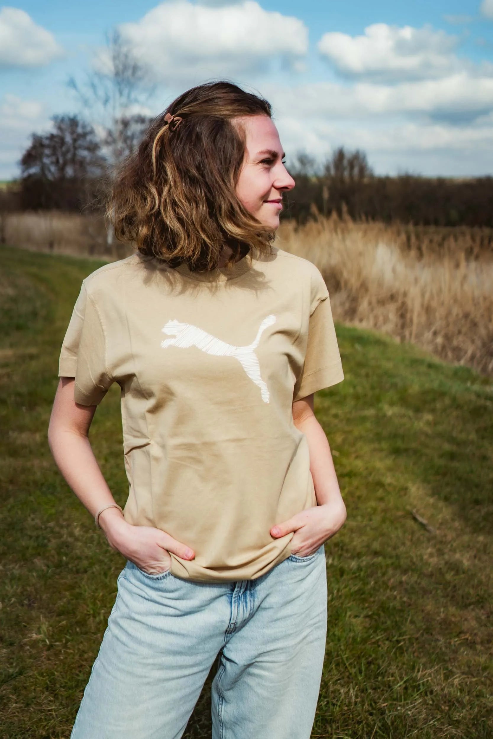 Puma Ladies T -Shirt Sand Duin - Bumbac moale și design la modă