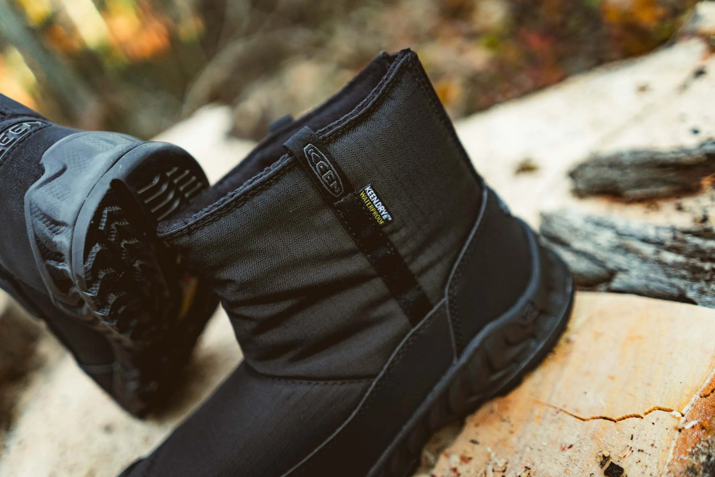 Women's winter boots keen wmns hood nxis pull on wp black-black black 38