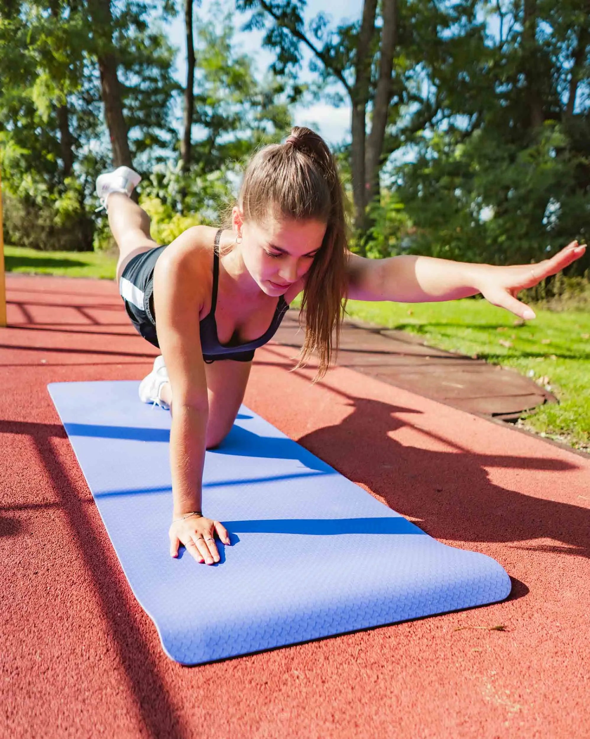 Mná Yoga barr dubh m - breathable & solúbtha