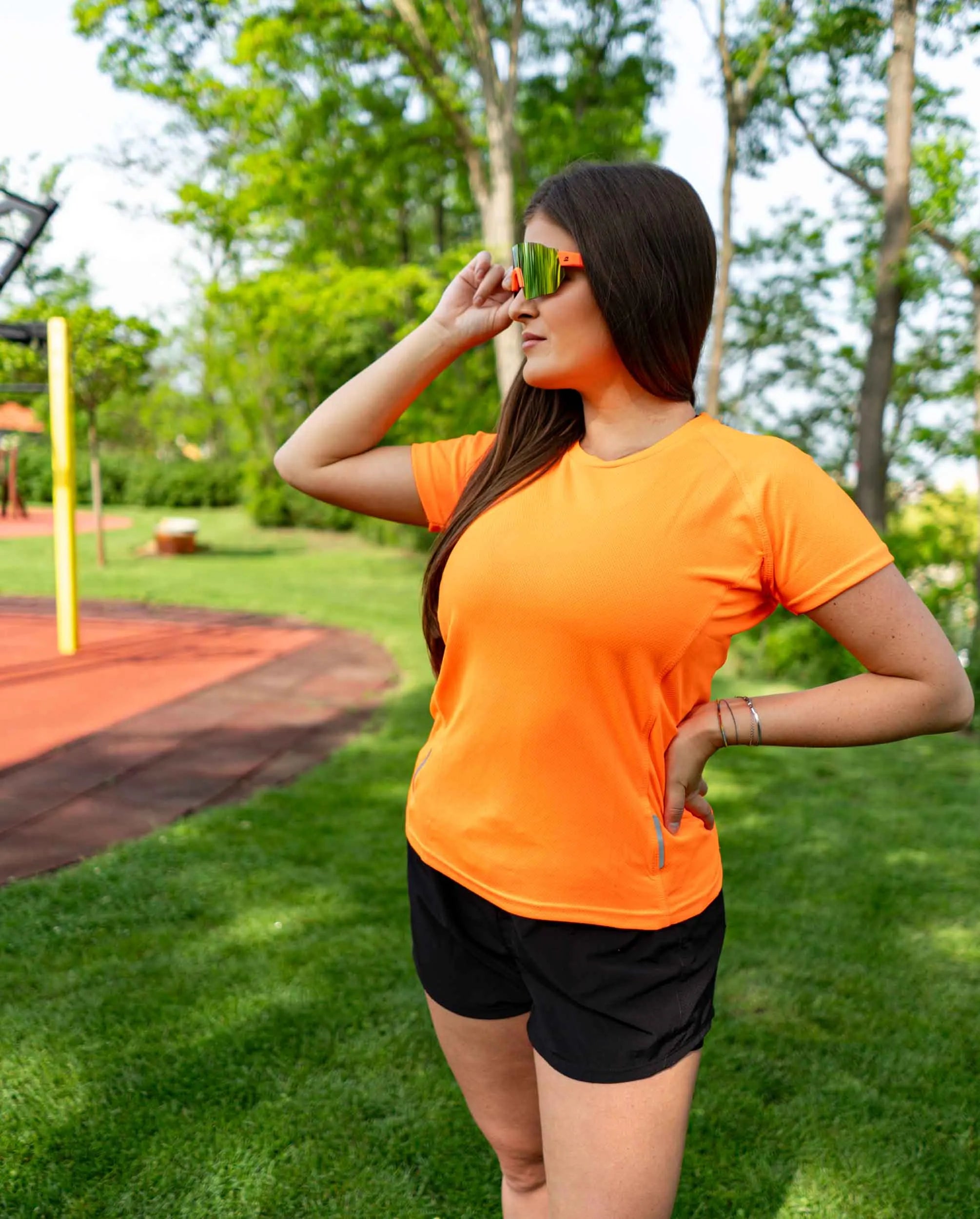 Dámské sportovní t -košile oranje 2xl - prodyšná a flexibilní