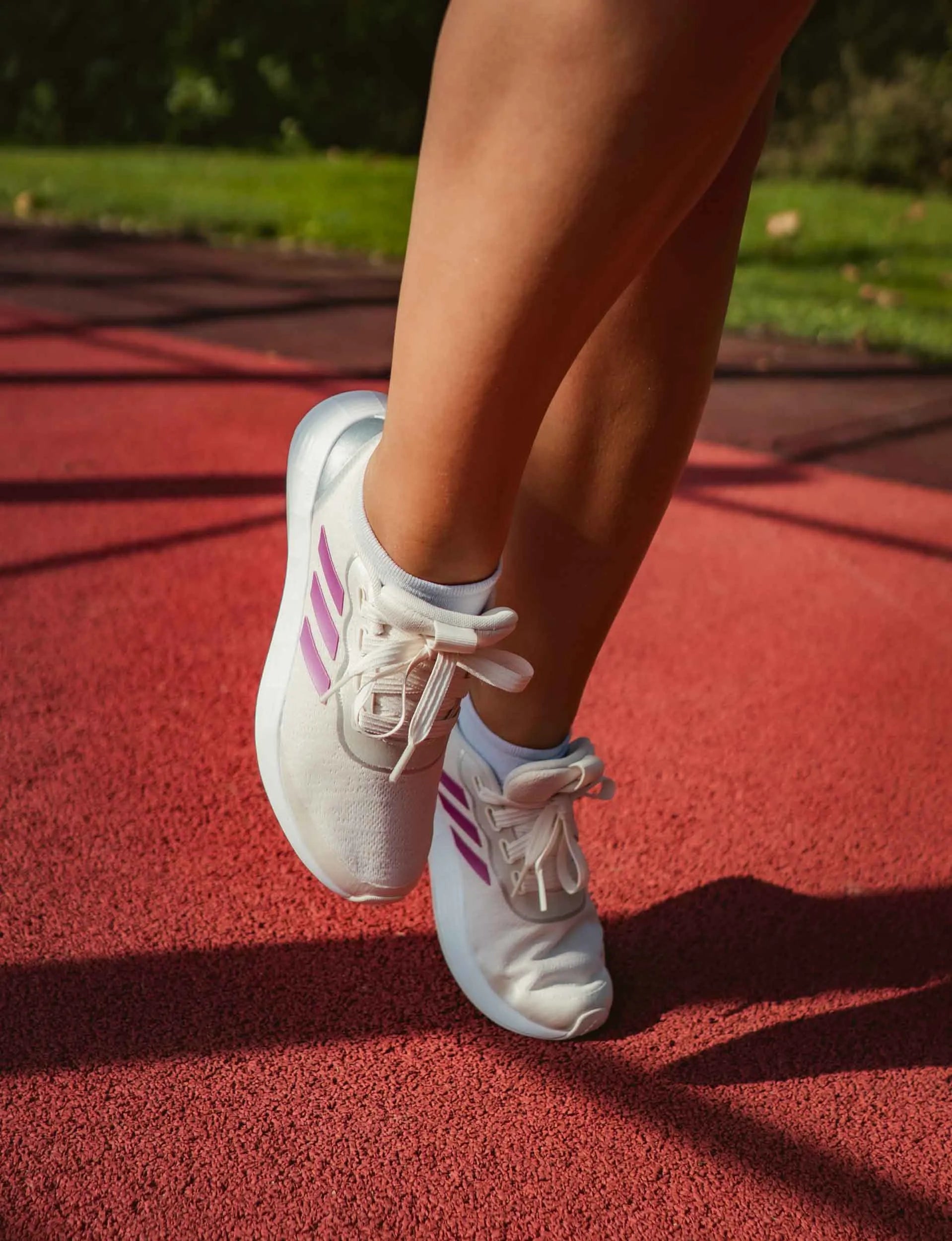 Adidas QT Racer Sport Ladies Buty do biegania rozmiar 40