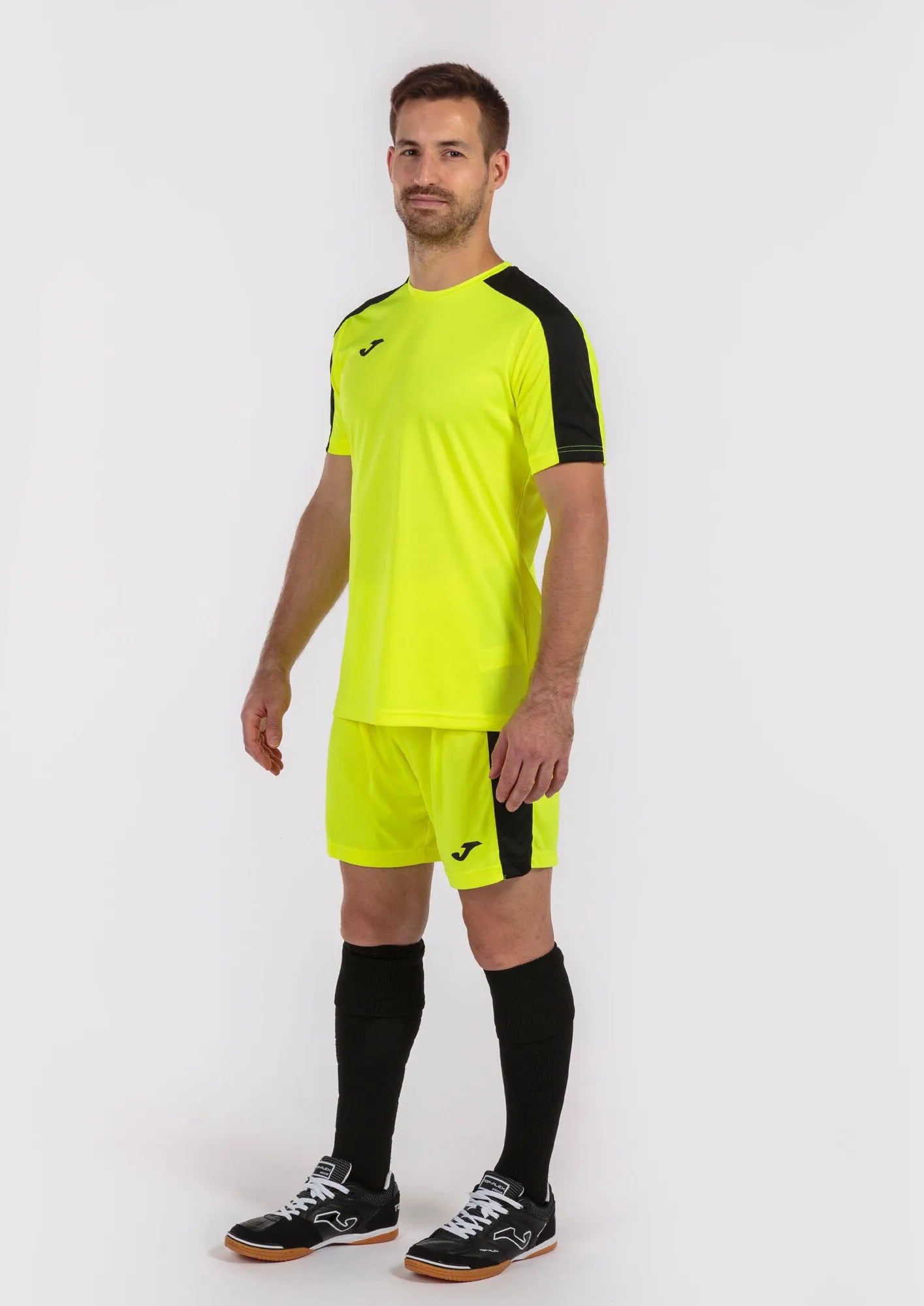 Joma Maxi Sports Short L - prodyšná a flexibilní pro muže