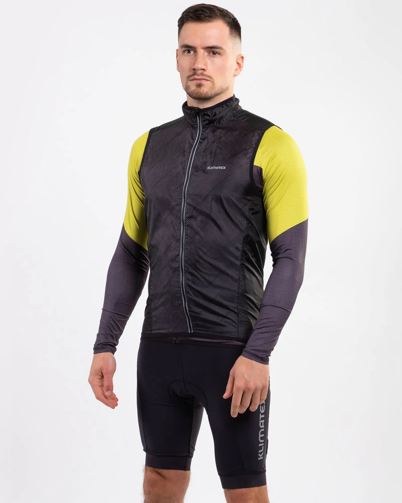 Dílsiú rothar na bhfear breathable aeráid aeráide alto1 xl gaothdhíonach