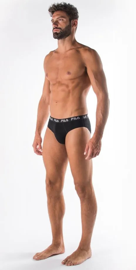 Fila's Men's Slips Black M - Compord & Tacaíocht