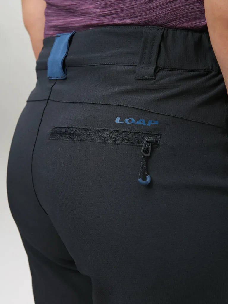 Pantaloni scurți pentru femei Loap Uzmara Navy Blue XL