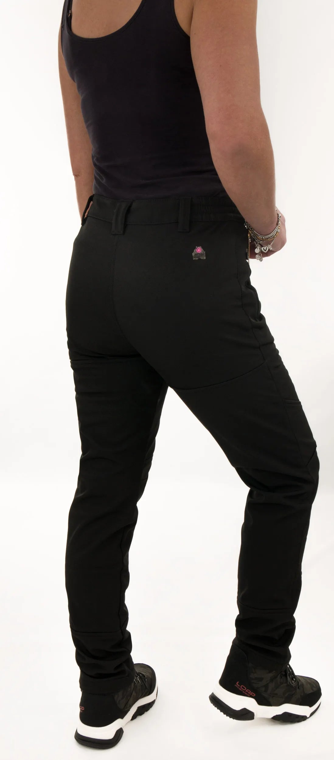 Pants softshell na mban Miura dubh 46 - gaothdhíonach & solúbtha